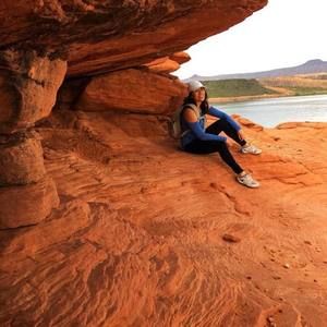 Meet your Posher, Blanca